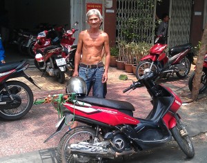 Molly's Bike New Owner - Vietnamese Dealer