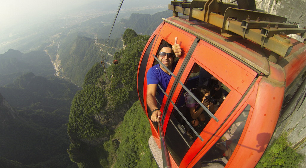 The cable car to the top of the Tienman Mountain